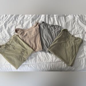 Women’s Basic T-Shirts